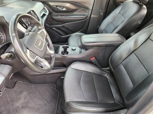 Used 2023 GMC Terrain SLT image 11