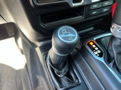 Used 2021 Jeep Wrangler Unlimited Sport image 17