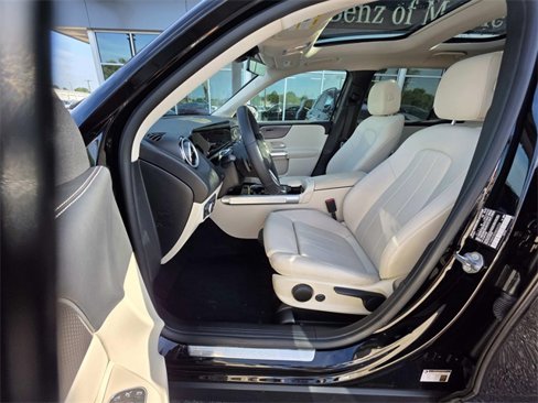 Certified 2022 Mercedes-Benz GLB 250 image 11