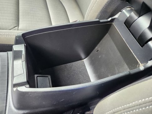 Used 2022 Ford Escape S image 12