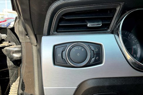 Used 2016 Ford Mustang Premium image 27