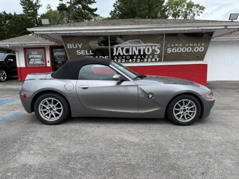 Used 2004 BMW Z4 2.5i image 1