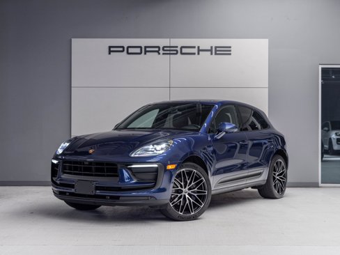 Certified 2022 Porsche Macan image 1