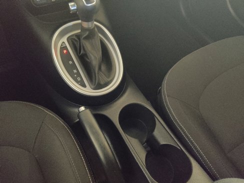 Used 2015 Kia Soul image 26