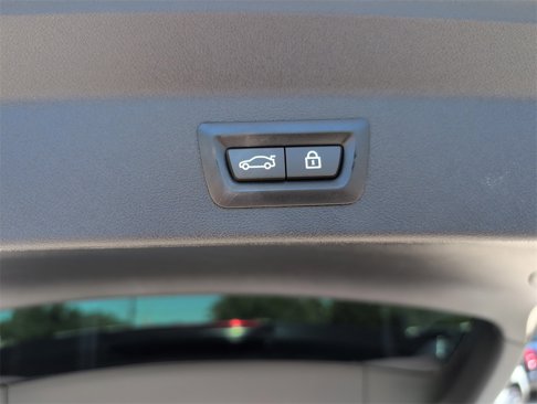 Used 2021 BMW X3 sDrive30i w/ Convenience Package (ZC2) image 32