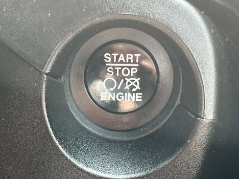 Used 2018 Jeep Compass Sport w/ Tech Group image 21