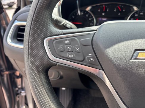 Used 2023 Chevrolet Equinox LT image 37