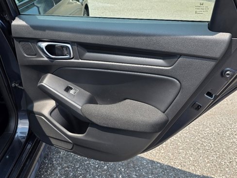 Used 2023 Honda Civic Sport image 13