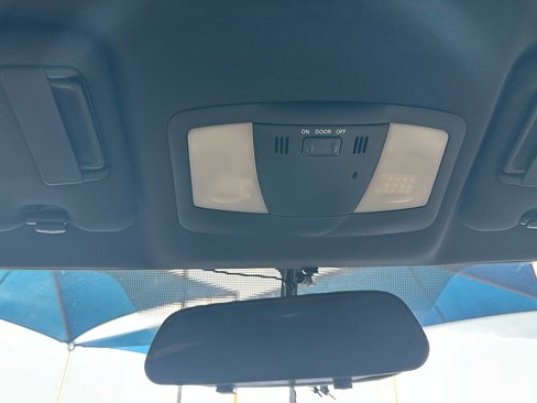 Used 2009 Nissan 370Z Touring image 18