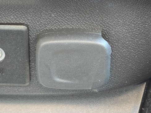 Used 2023 Chevrolet Malibu LT image 8
