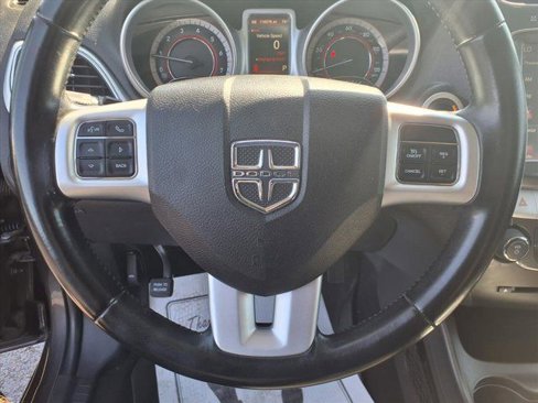 Used 2019 Dodge Journey SE image 13