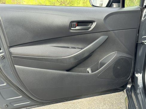 Used 2024 Toyota Corolla LE image 17