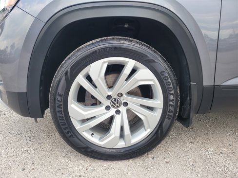 Used 2021 Volkswagen Atlas S image 9