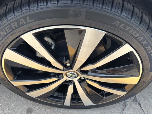 Used 2022 Nissan Altima 2.5 SR image 11
