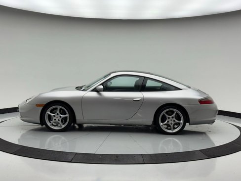 Used 2003 Porsche 911 Targa image 2