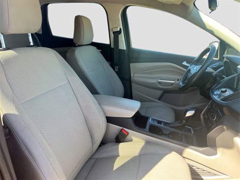Used 2019 Ford Escape SE image 26