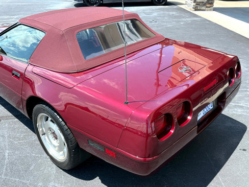 Used 1993 Chevrolet Corvette Convertible image 9
