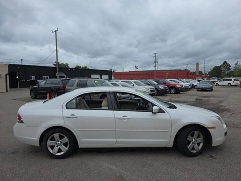 Used 2009 Ford Fusion SE image 10
