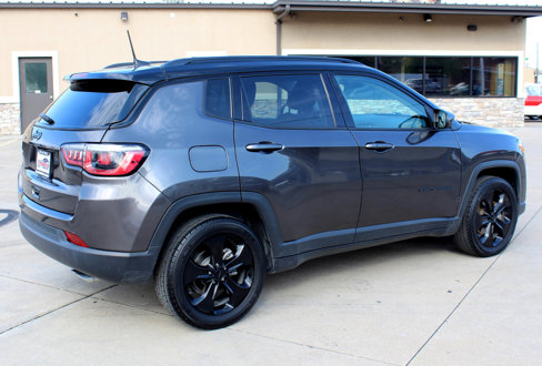 Used 2018 Jeep Compass Latitude w/ Popular Equipment Group image 19