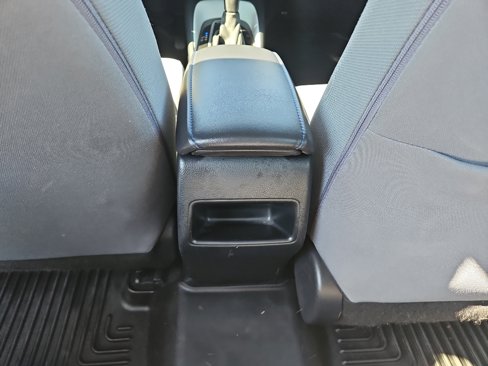 Used 2021 Toyota Corolla SE image 11