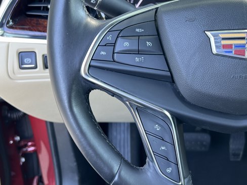 Used 2018 Cadillac XT5 Premium Luxury image 19