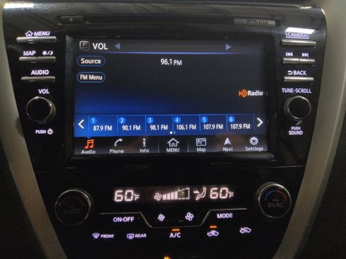 Used 2018 Nissan Murano SV image 25