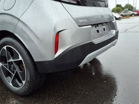 Certified 2023 Kia Soul EX image 12