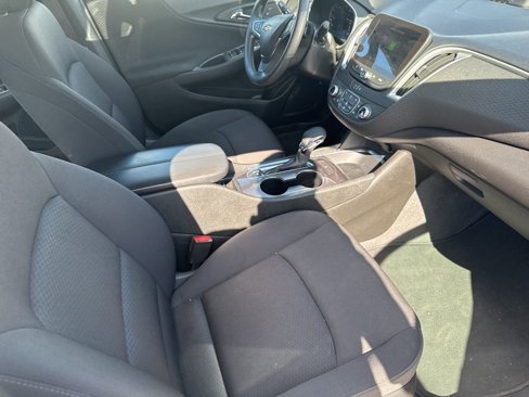 Used 2023 Chevrolet Malibu LT image 17