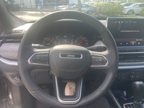 Certified 2024 Jeep Compass Latitude w/ Sun and Sound Group image 12