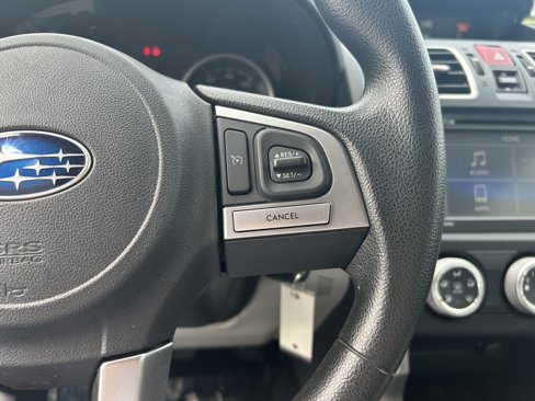 Used 2017 Subaru Forester 2.5i w/ Alloy Wheel Package image 13