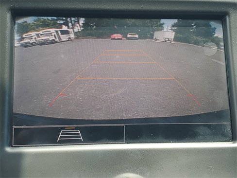 Used 2022 Chevrolet Equinox LT image 24