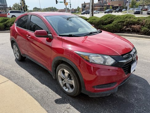Used 2017 Honda HR-V LX image 6