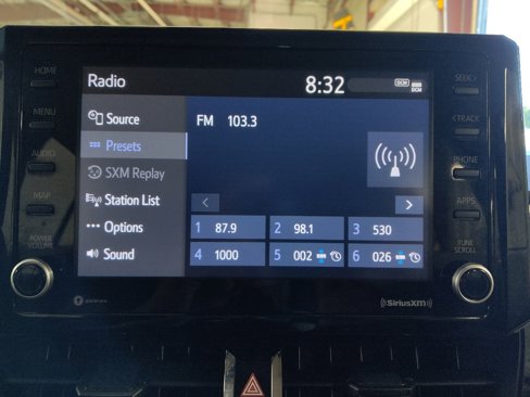 Used 2022 Toyota Corolla LE image 25