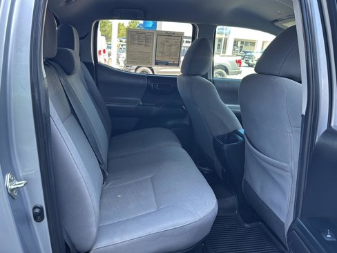 Used 2020 Toyota Tacoma SR image 11