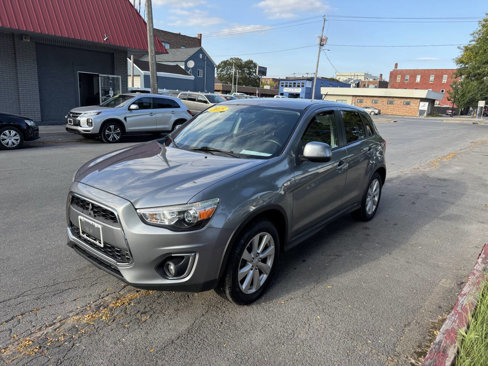 Used 2015 Mitsubishi Outlander Sport ES image 1