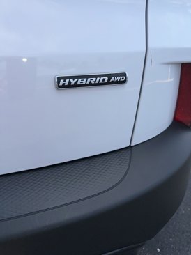 Used 2022 Ford Escape SE w/ SE Sport Appearance Package image 3