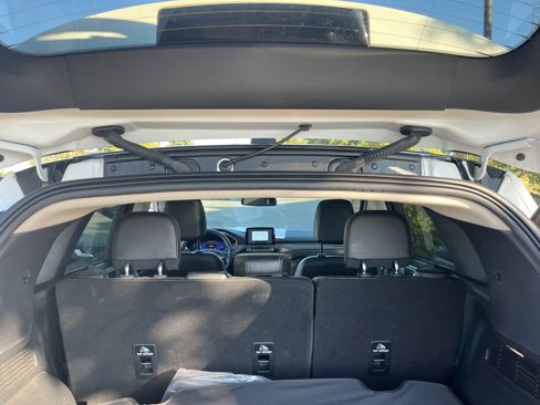 Certified 2020 Ford Escape Titanium w/ Titanium Premium Package 2.0 image 17