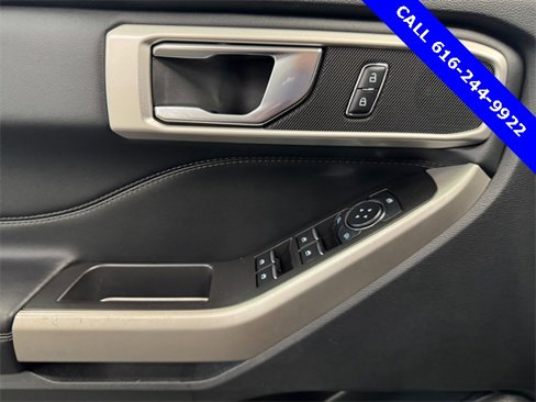 Used 2023 Ford Explorer XLT w/ Equipment Group 202A image 13