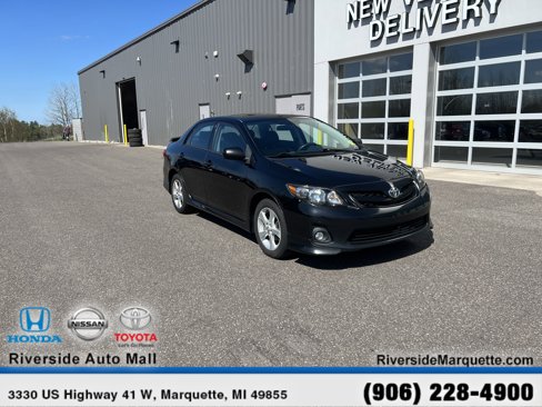 Used 2011 Toyota Corolla S image 1