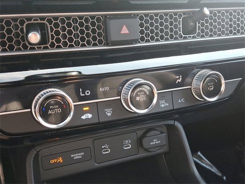 Certified 2025 Honda Civic Sport image 15