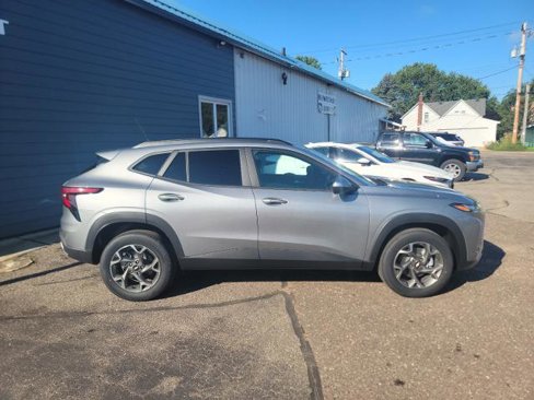 New 2025 Chevrolet Trax LT image 2