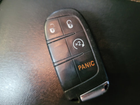 Used 2018 Jeep Compass Latitude w/ Popular Equipment Group image 32