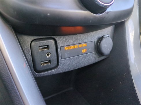 Used 2020 Chevrolet Trax LS image 25
