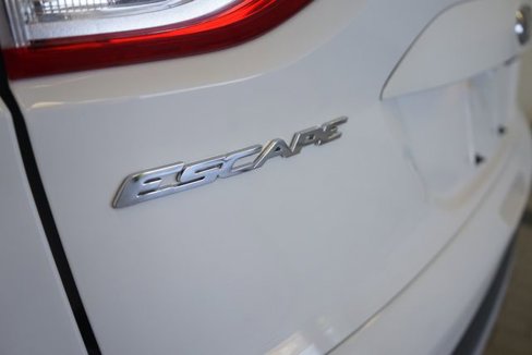 Used 2015 Ford Escape SE image 5