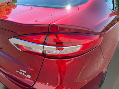 Used 2019 Ford Fusion SE image 11
