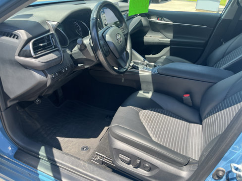 Used 2023 Toyota Camry SE image 9