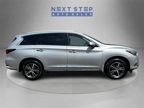 Used 2018 INFINITI QX60 AWD w/ Premium Plus Package image 9