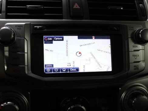 Used 2016 Toyota 4Runner SR5 Premium image 13