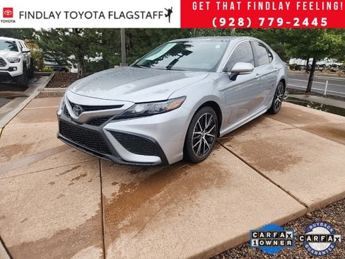 Used 2023 Toyota Camry SE image 10