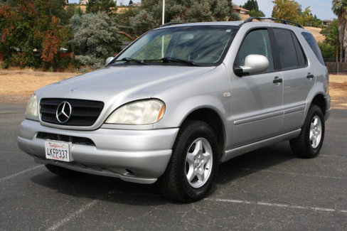 Used 2000 Mercedes-Benz ML 320 4MATIC image 8